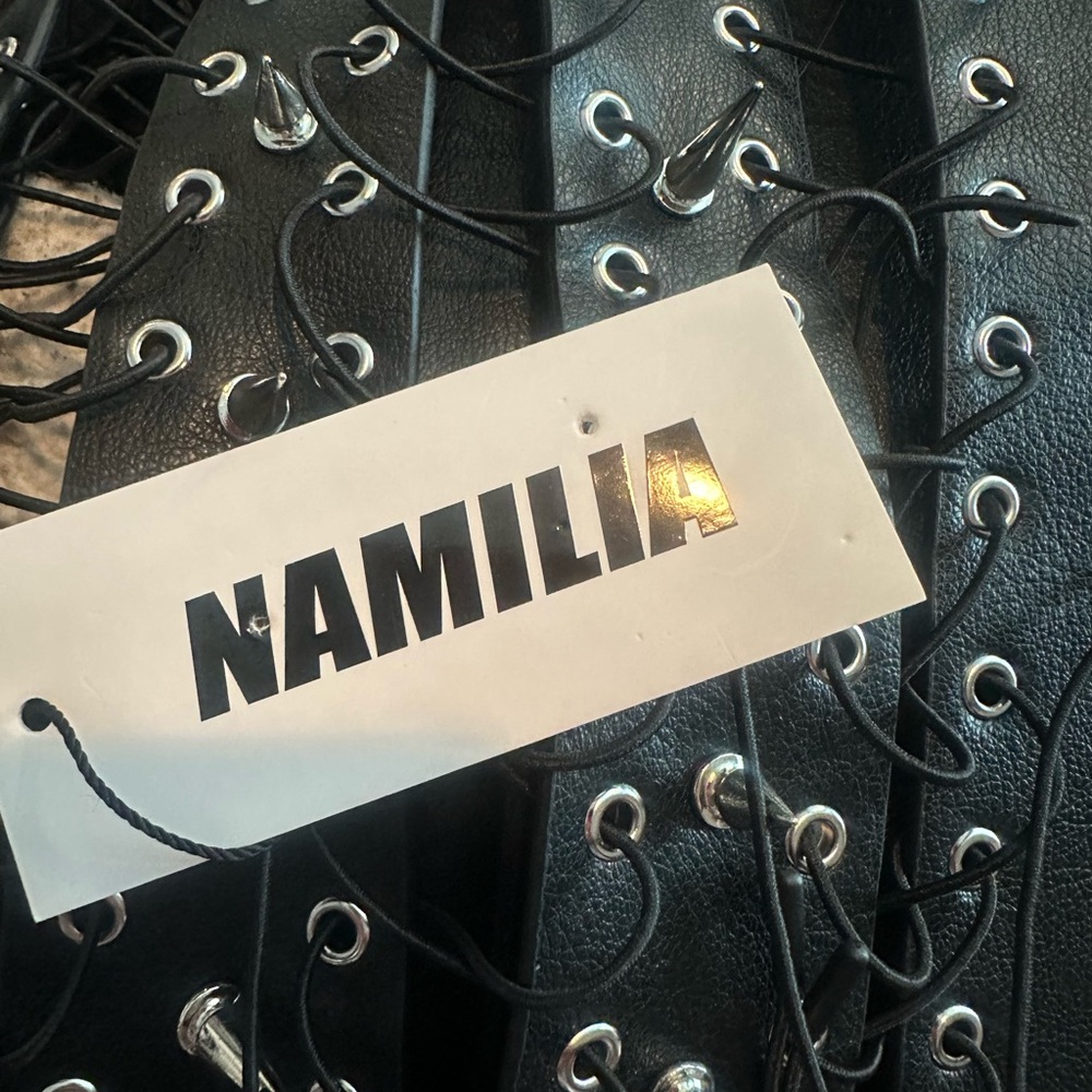 Namilia Dolls Kill Lace Up Spiked Inferno Black Corset Top NWT XS - Picture 2 of 12